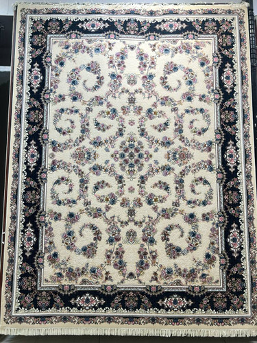 فرش 700 شانه ( موجودی 1عدد6 متری)